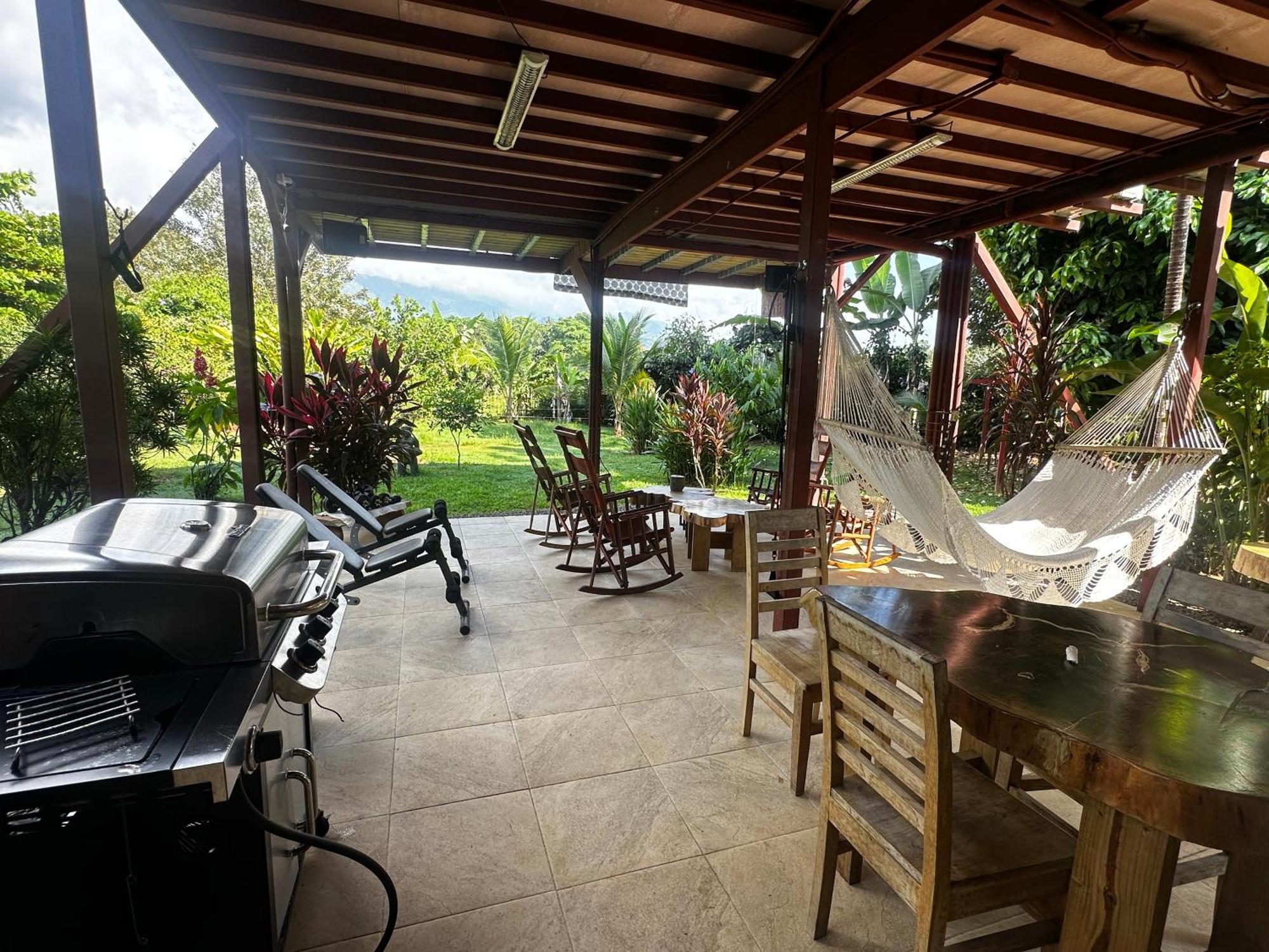 Uvita Oasis Retreat With Villa Cabins And Apartment 외부 사진