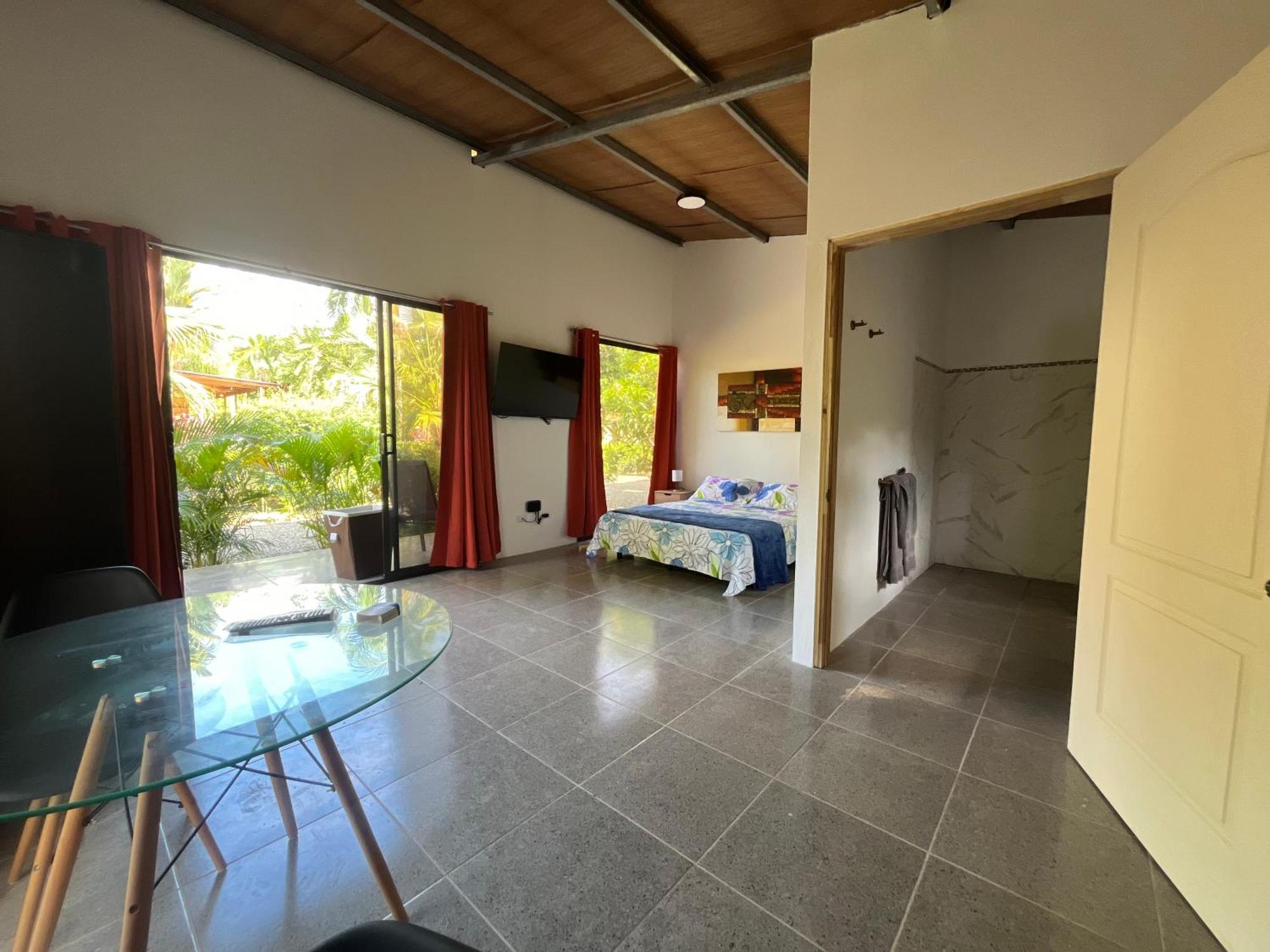 Uvita Oasis Retreat With Villa Cabins And Apartment 외부 사진