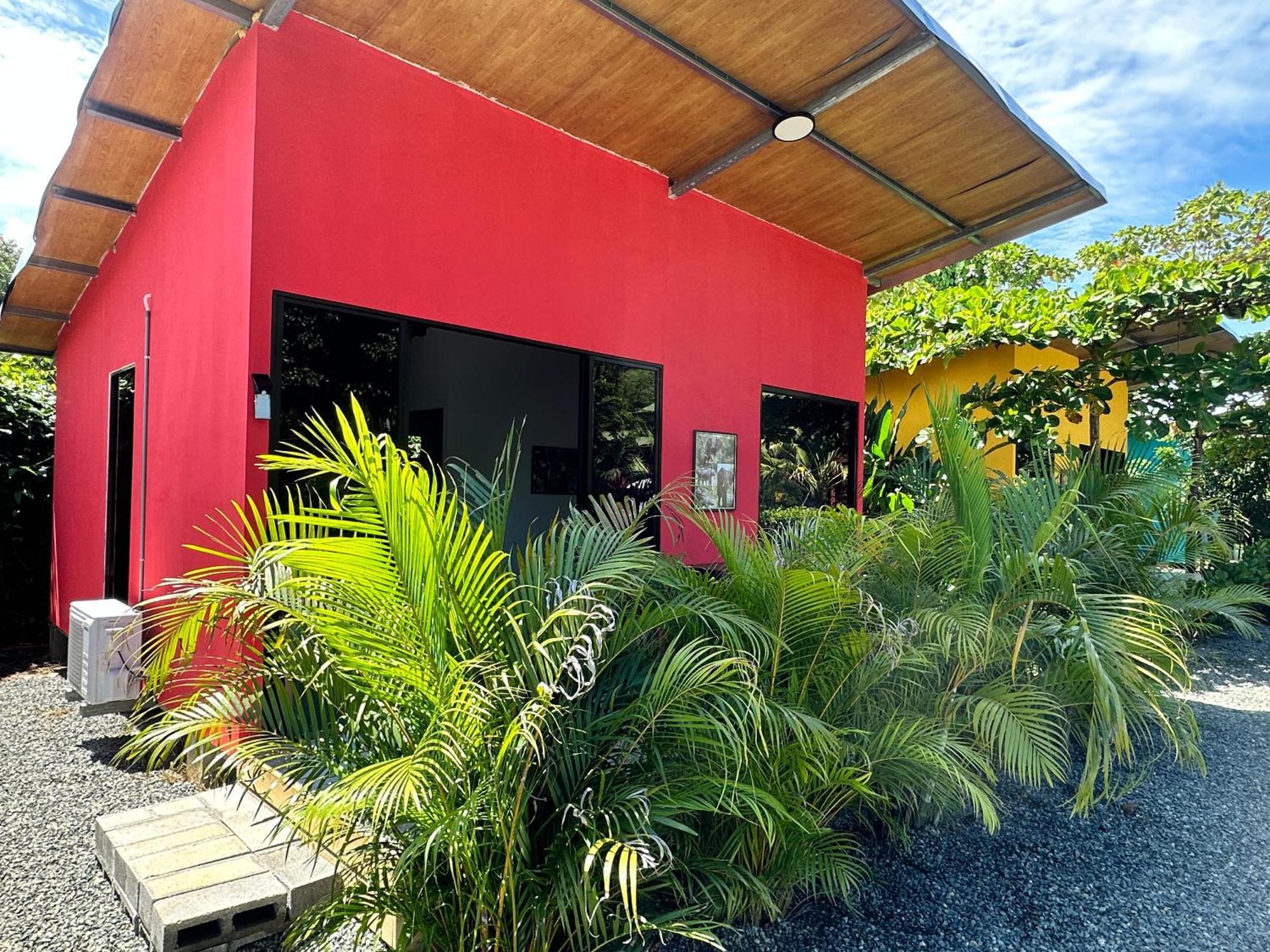 Uvita Oasis Retreat With Villa Cabins And Apartment 외부 사진