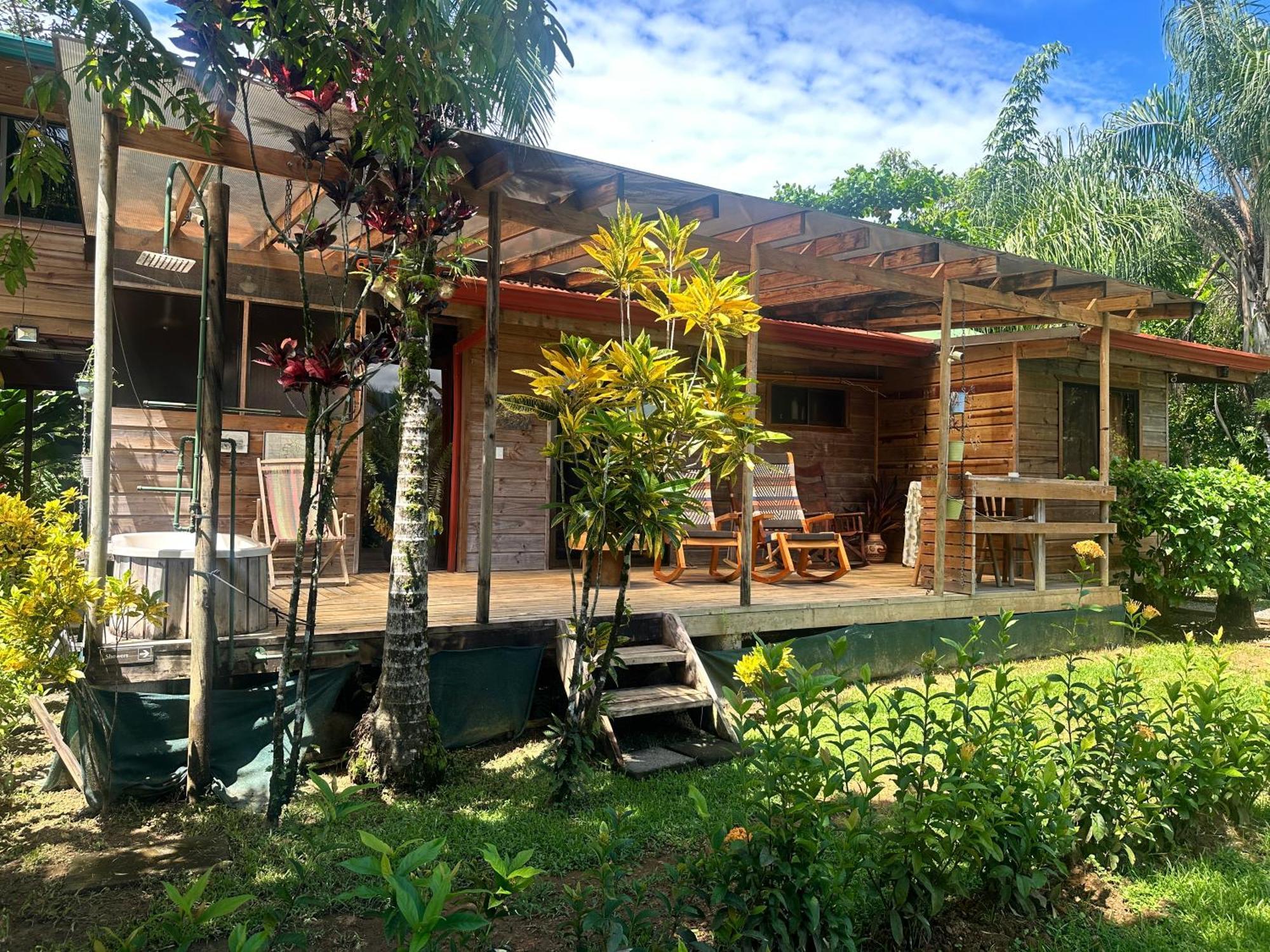 Uvita Oasis Retreat With Villa Cabins And Apartment 외부 사진