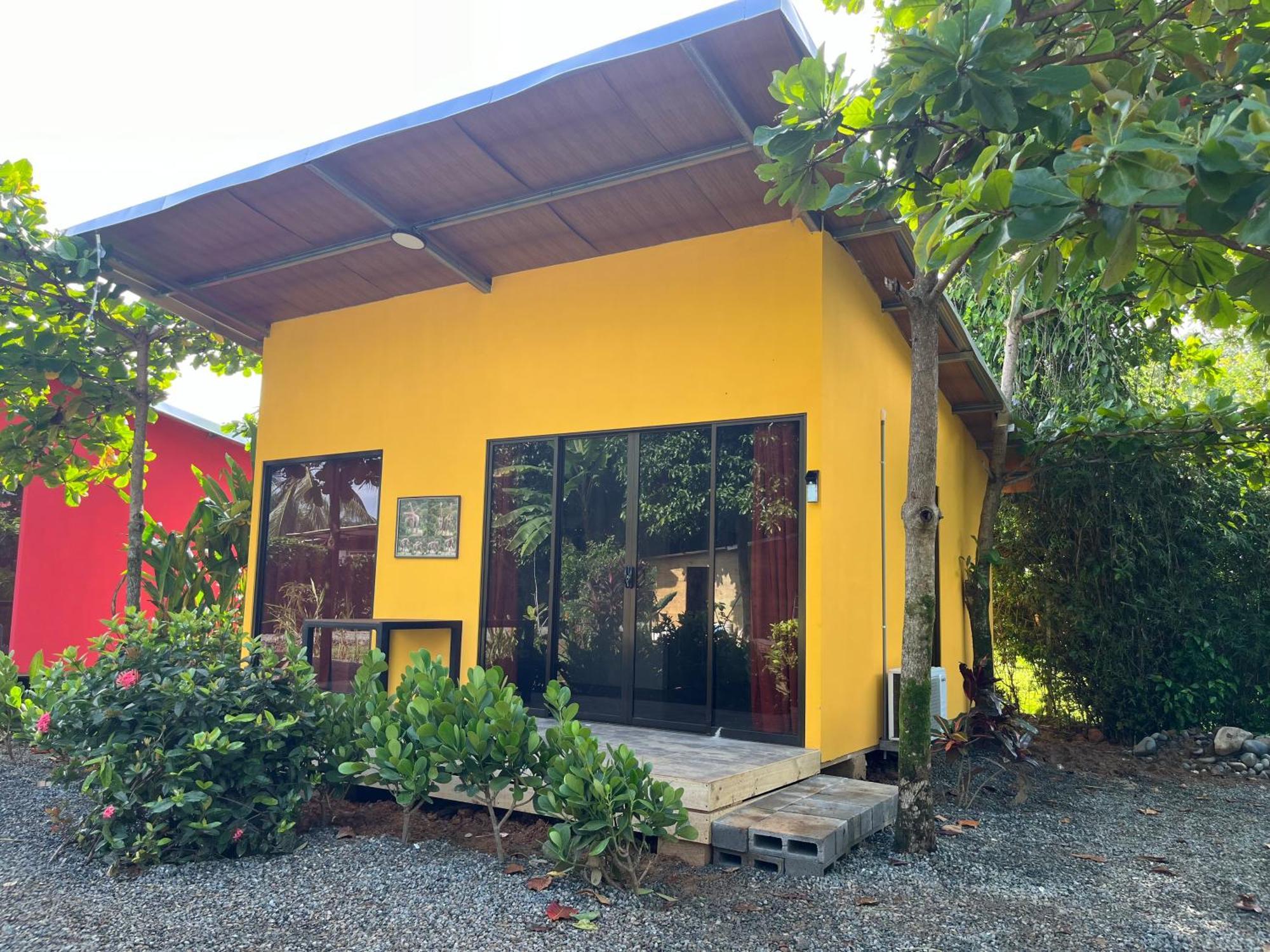 Uvita Oasis Retreat With Villa Cabins And Apartment 외부 사진